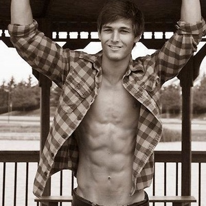 #TMITuesday: 10 Questions with AYTO and The Challenge’s Adam&nbsp;Kuhn