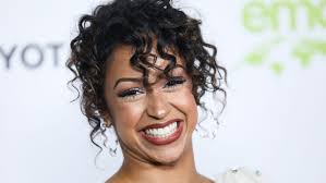 Liza Koshy to Host Dance-Competition Series 'Floored' for Quibi ...