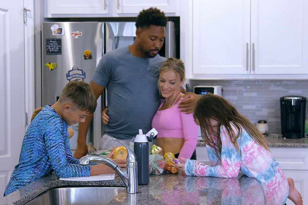 Teen Mom alumni Mackenzie Douthit and fiancé welcome twin&nbsp;girls